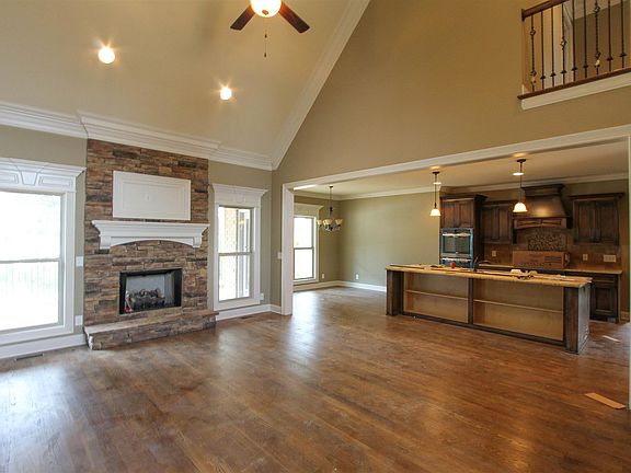 4th image of 320 Ironwood Cir Lot 227