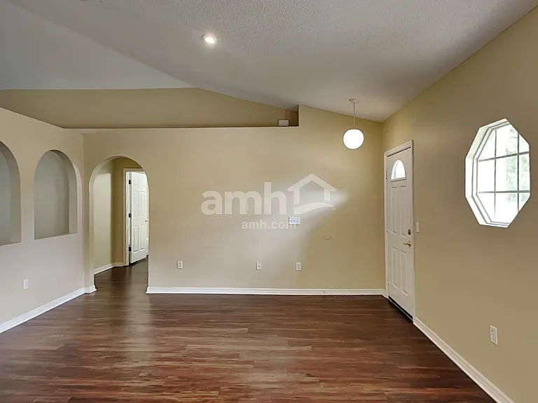 109 Zachary Wade St — Photo 10