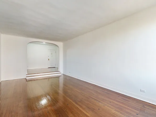 3220 Avenue H image 4 of 10