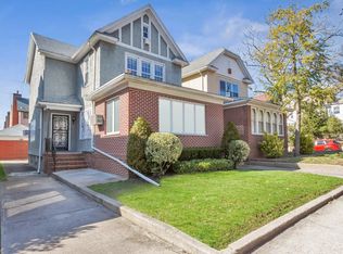 7806 Ridge Blvd, Brooklyn, NY 11209