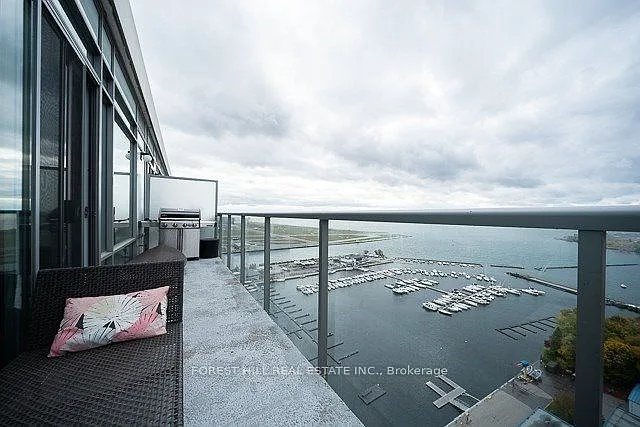 90 Stadium Rd #Penthouse 05 — Photo 10