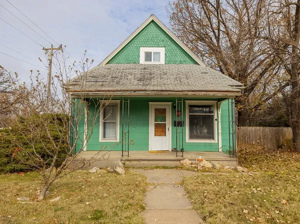 432 W 5th St, Newton, KS 67114