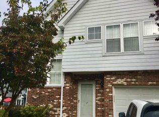 17 Springfield Cir, Central Islip, NY 11722