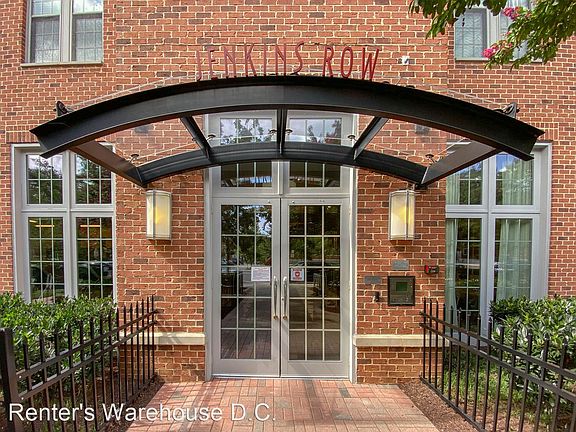 3rd image of 1391 Pennsylvania Ave SE Unit 505