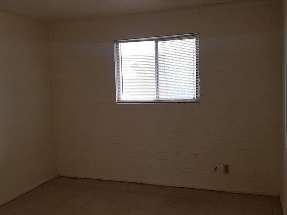 5th image of 913 E Spence Ave APT 2
