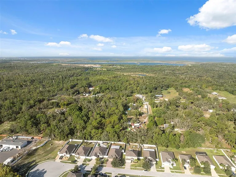 18035 Arbor Crest Dr — Photo 43