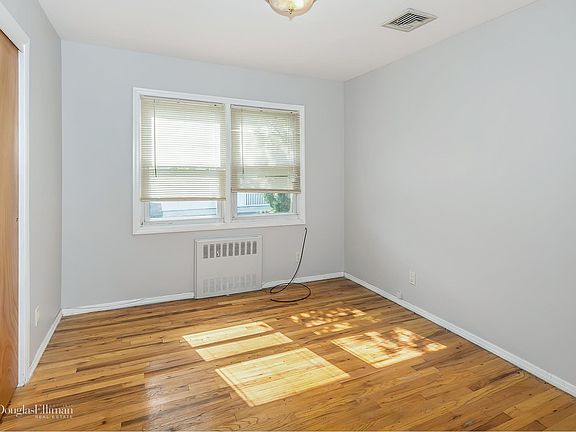 5th image of 3023 Bessemund Ave