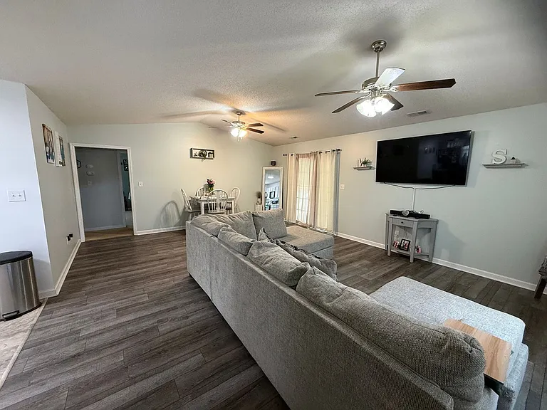 301 Top Knot Rd — Photo 4
