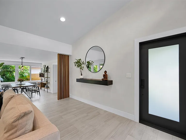 7531 Miami View Dr — Photo 5