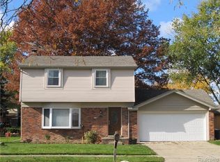 44676 Jeffrey Cir, Canton, MI 48187
