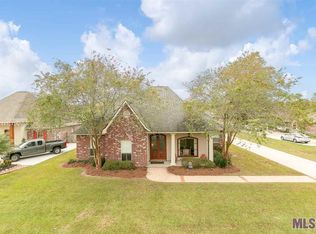 37485 Trails End St, Prairieville, LA 70769