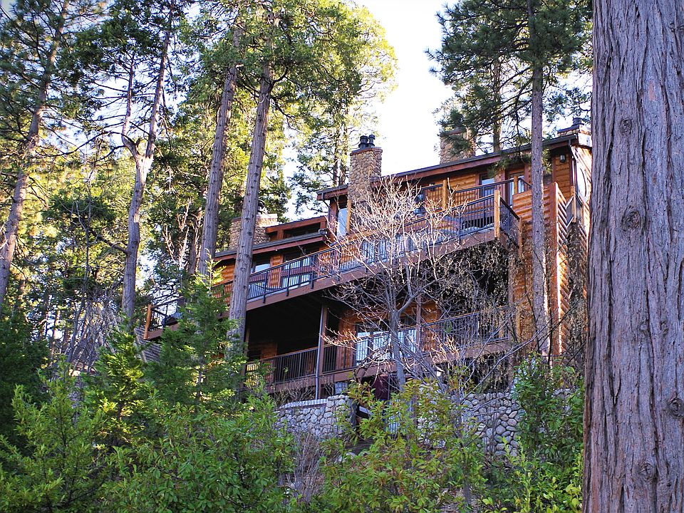 1st image of 27812 Greenway Dr