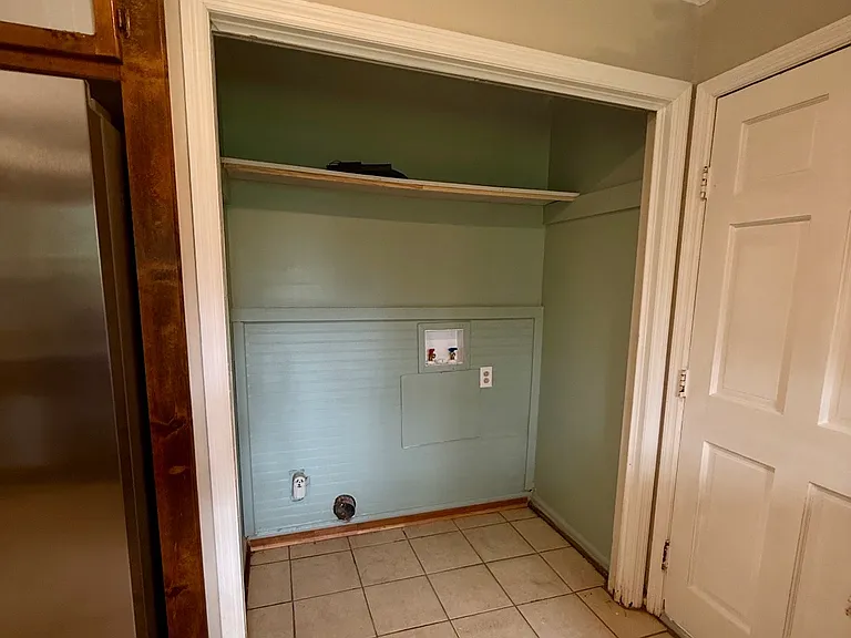 110 Dodd Cir — Photo 4