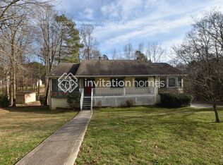 654 Oak Moss Dr, Lawrenceville, GA 30043