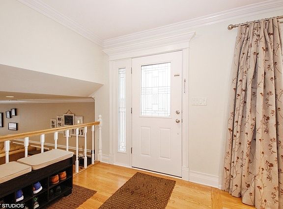 2nd image of 10627 S Vicky Ln