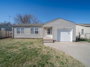 2743 S Greenwood St, Wichita, KS 67216