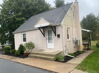 105 Wagner St, Hummelstown, PA 17036