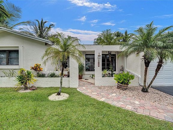 3rd image of 10405 NW 5th Court
