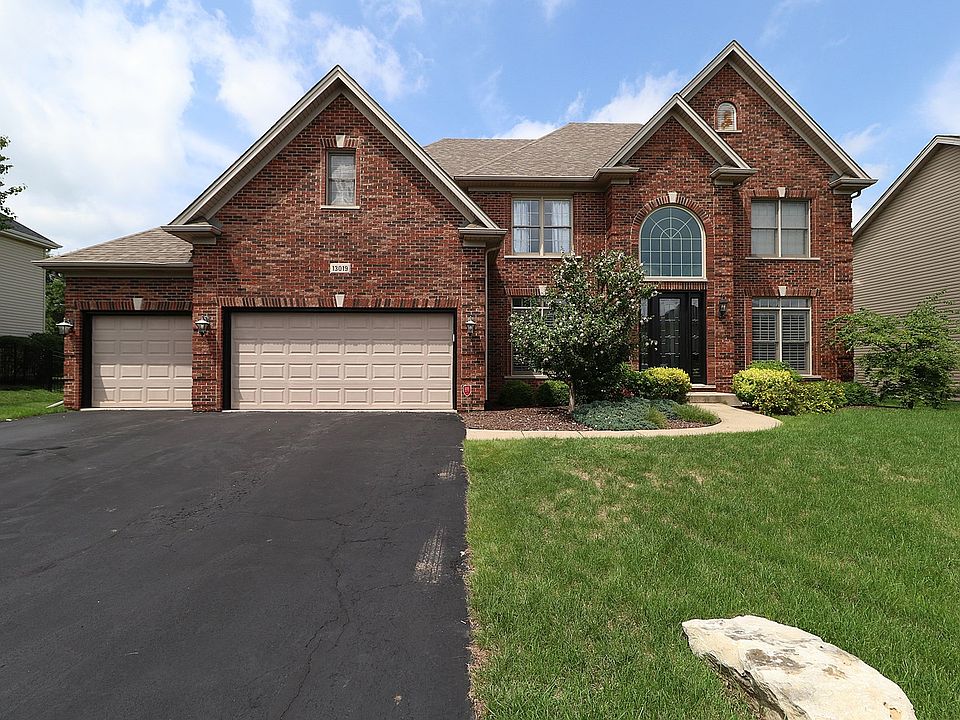 1st image of 13019 S Skyline Dr