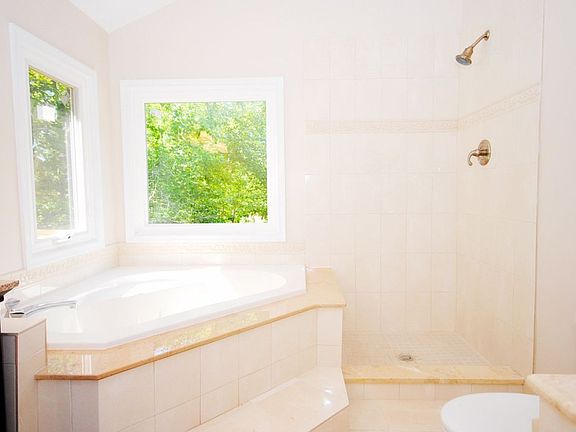 Master Bath 2nd View
