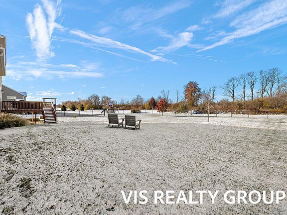 4th image of 2989 Air Park Dr