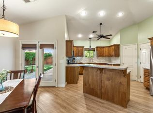 114 E Canterwood Dr, Washington, UT 84780