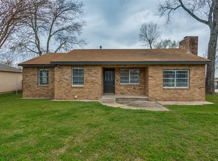 10004 Sand Springs Ave, Dallas, TX 75227
