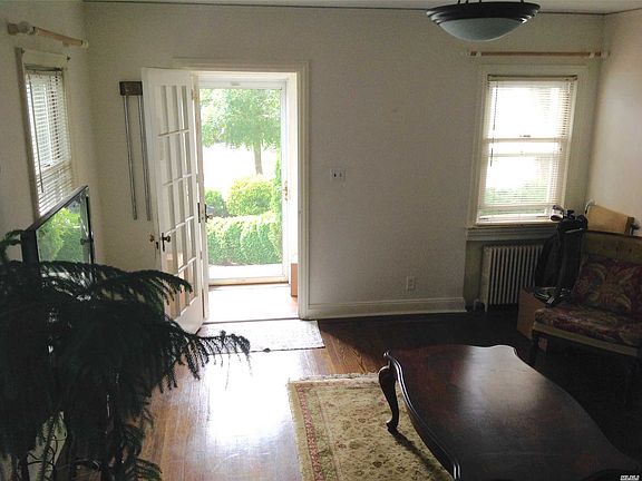 5th image of 16 Lloyd St