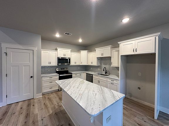 2nd image of 218 Gulley Dr