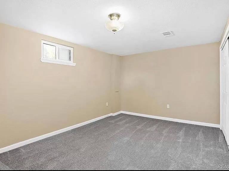 804 Xavier St #B — Photo 5