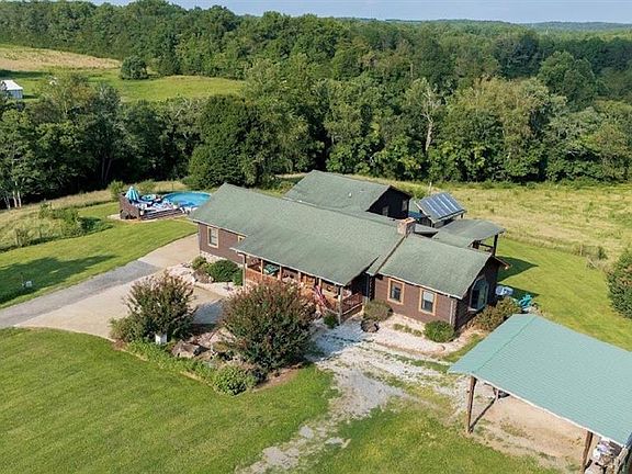 4th image of 300 Tom Hunter Rd