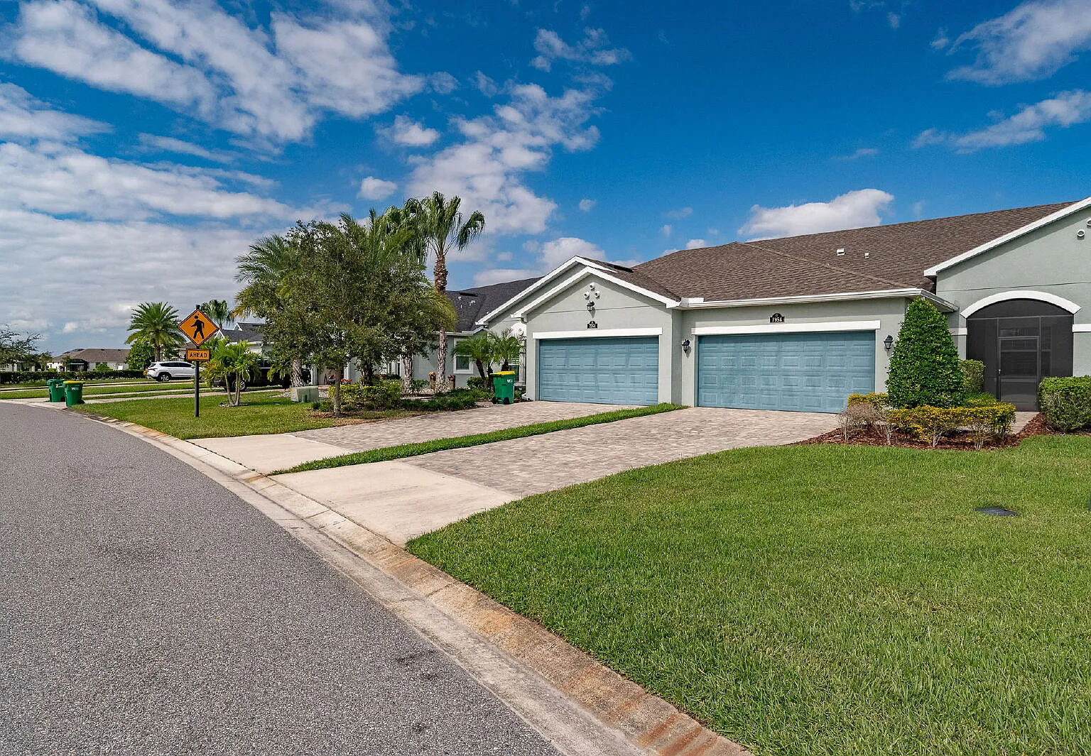 3 bed, 2.0 bath, 1458 sqft, $2,499 — Photo 4