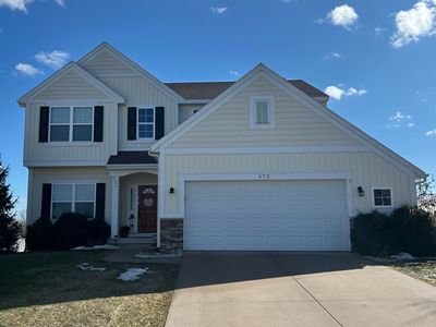 572 Orchard Dr NE, Rockford, MI, 49341