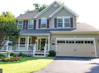 142 Halifax Ct, Martinsburg, WV 25403