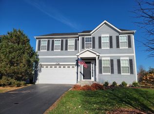 3128 Heritage Pkwy, Elgin, IL 60124