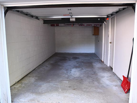 4th image of 329 Laporte Ct #329