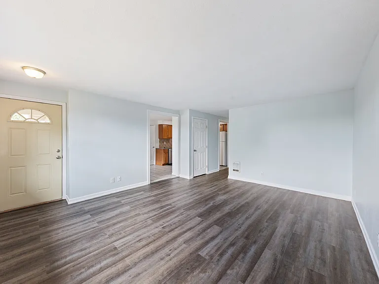 1270 N Adams St — Photo 5
