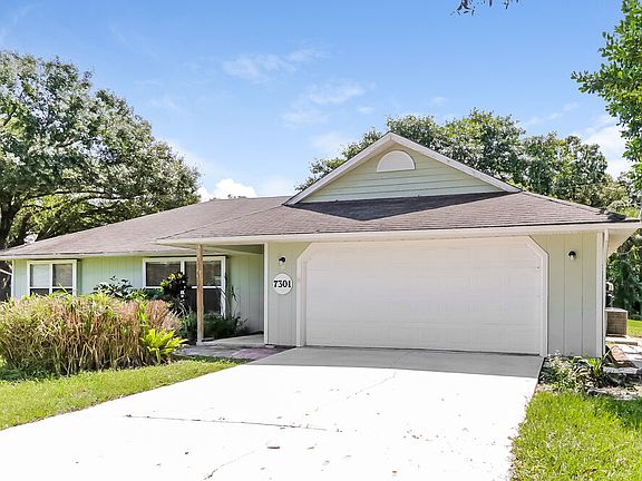 3rd image of 7301 Plumosa Ln