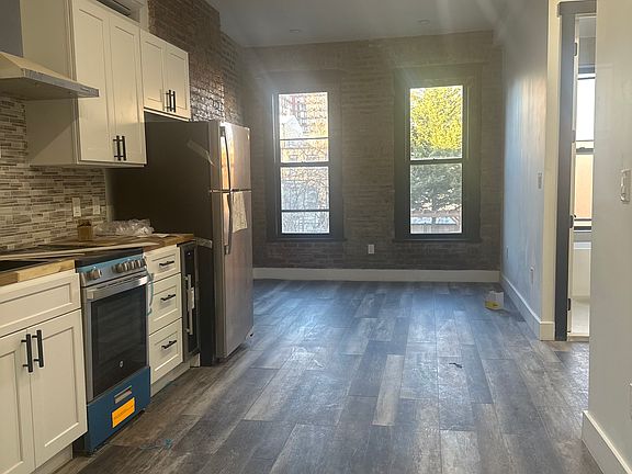 3rd image of 161 Saint Marks Ave #2B