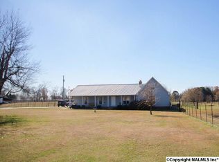 14584 Quinn Rd, Athens, AL 35611