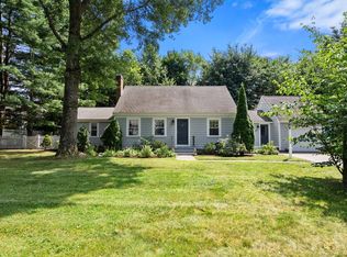 112-112 South St #R, Medfield, MA 02052