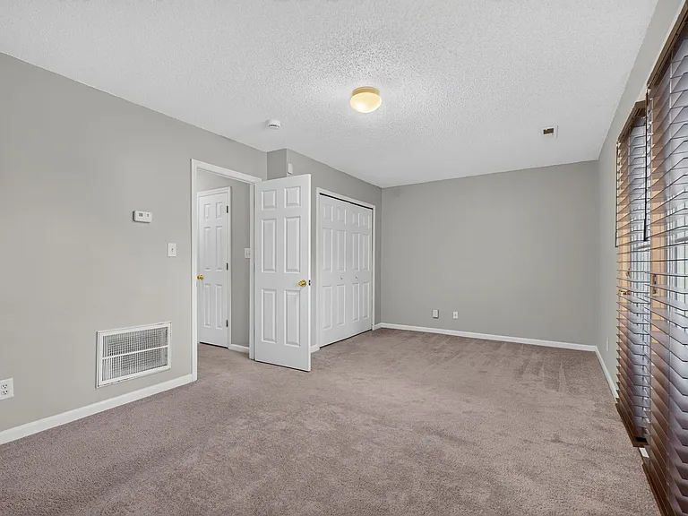 80 Tannenbaum Cir — Photo 30