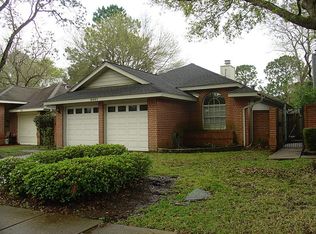 8507 Pool Creek Dr, Houston, TX 77095