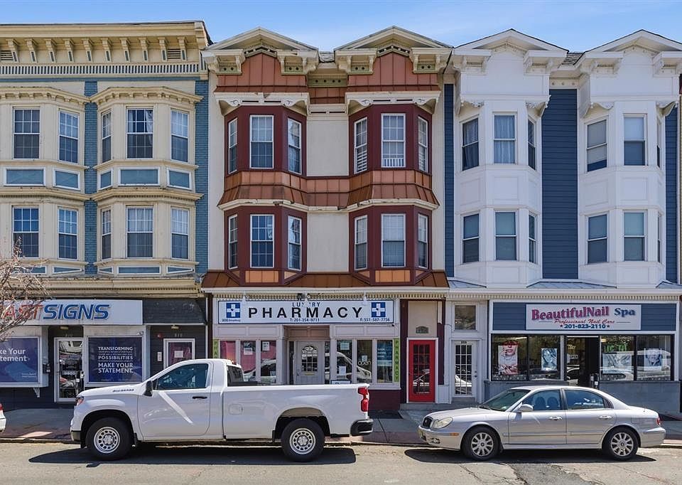 1st image of 808 Broadway