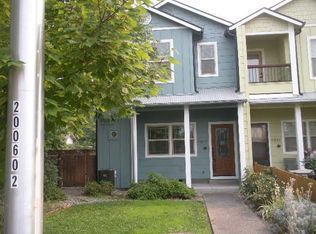 1015 SE Park Plaza Dr, Grants Pass, OR