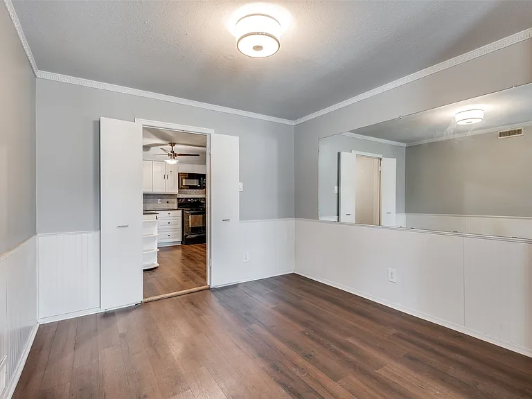 11310 Park Central Pl #A — Photo 4