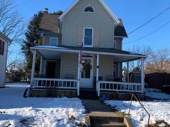 21 W Maple St, Wrightsville, PA 17368