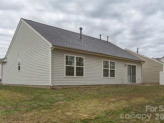 3rd image of 5830 Shining Oak Ln