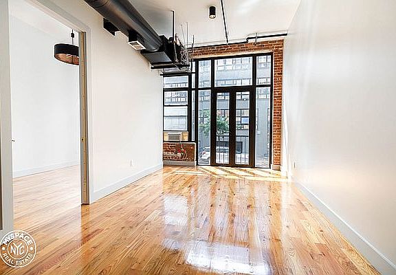 5th image of 255 McKibbin St #626