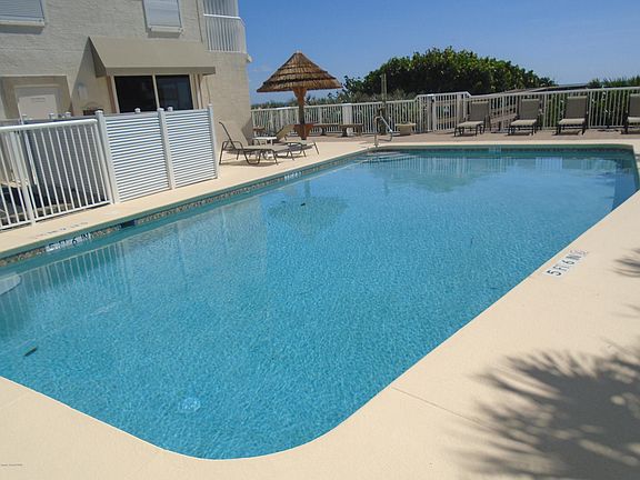 4th image of 2195 Highway A1a APT 502